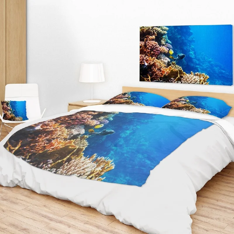 Microfiber blankets that are durable and easy to care forMicrofiber blankets that are durable and easy to care forDesignart 'Beautiful Coral Fish of Red Sea' Seashore Throw Blanket Microfiber blankets that are durable and easy to care forMicrofiber blankets that are durable and easy to care forDesignart 'Beautiful Coral Fish of Red Sea' Seashore Throw Blanket