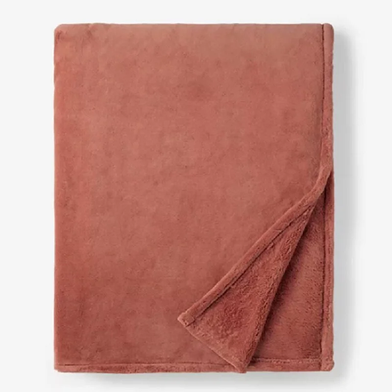 Chenille blankets with a thick and fuzzy textureChenille blankets with a thick and fuzzy textureFull/Queen Cotton Plush Polyester Woven Blanket Copper Chenille blankets with a thick and fuzzy textureChenille blankets with a thick and fuzzy textureFull/Queen Cotton Plush Polyester Woven Blanket Copper