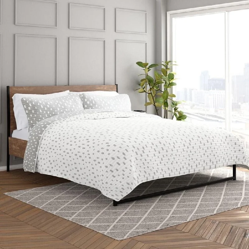 Fleece blankets for a cozy and plush textureFleece blankets for a cozy and plush texture3pc Twin/TwinXL Quilted Coverlet Set Reversible Dots Light Gray Fleece blankets for a cozy and plush textureFleece blankets for a cozy and plush texture3pc Twin/TwinXL Quilted Coverlet Set Reversible Dots Light Gray