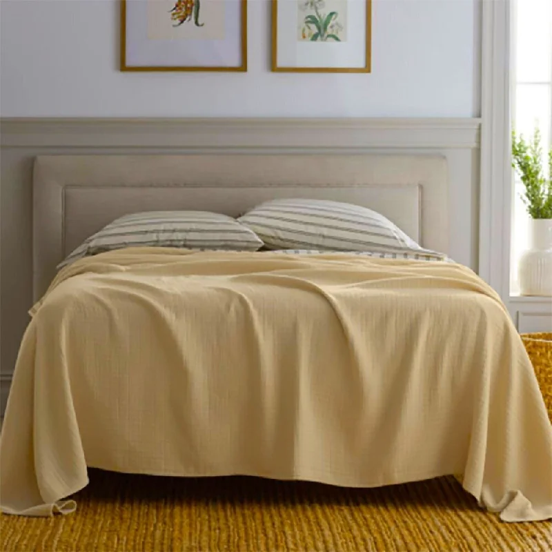 Chenille blankets with a thick and fuzzy textureChenille blankets with a thick and fuzzy textureFull Knitted Cotton Full Blanket Gold Chenille blankets with a thick and fuzzy textureChenille blankets with a thick and fuzzy textureFull Knitted Cotton Full Blanket Gold