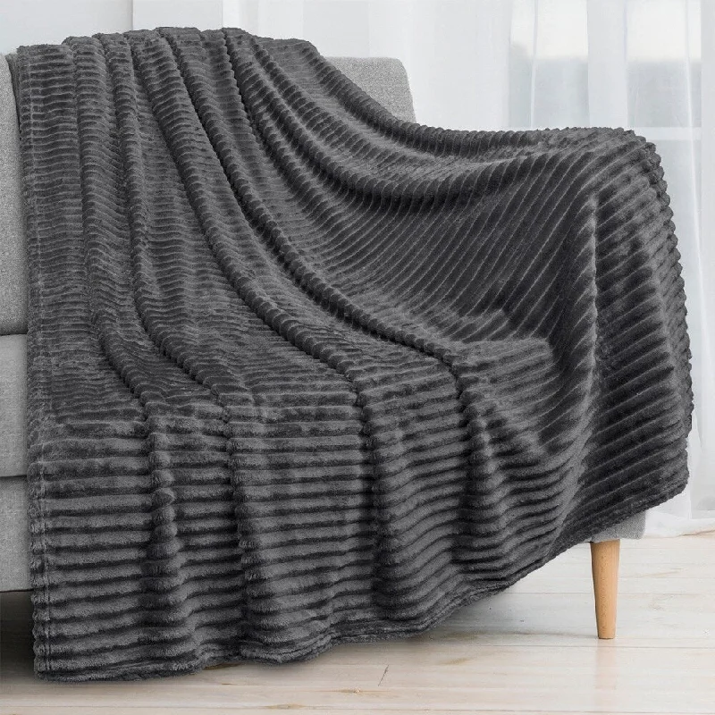 Bamboo fiber blankets with natural antibacterial propertiesBamboo fiber blankets with natural antibacterial properties60" x 80" Throw Stripe Flannel Fleece Blanket Dark Grey Bamboo fiber blankets with natural antibacterial propertiesBamboo fiber blankets with natural antibacterial properties60" x 80" Throw Stripe Flannel Fleece Blanket Dark Grey