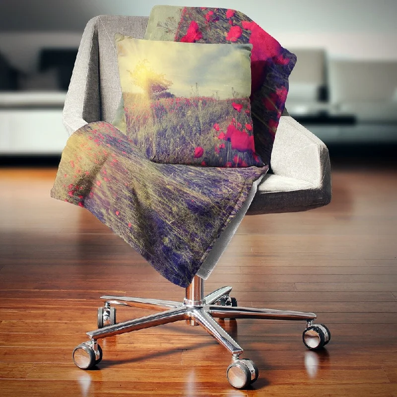 Wool blankets with natural warmth and insulationWool blankets with natural warmth and insulationDesignart 'Vintage Photo of Poppies at Sunset' Floral Throw Blanket Wool blankets with natural warmth and insulationWool blankets with natural warmth and insulationDesignart 'Vintage Photo of Poppies at Sunset' Floral Throw Blanket