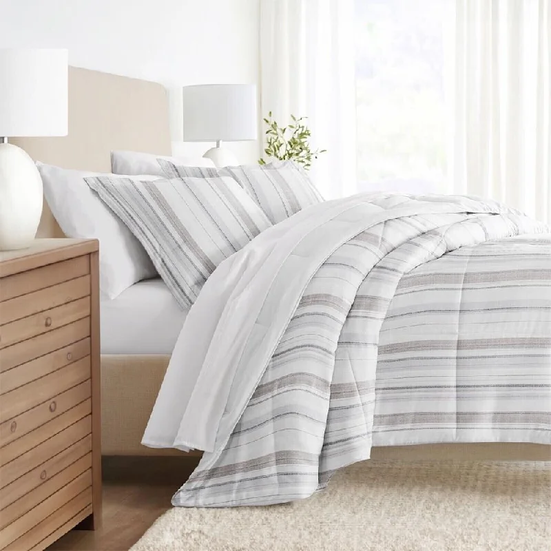 Rayon from bamboo blankets for a silky and breathable feelRayon from bamboo blankets for a silky and breathable feelFull/Queen Striped Patterned Reversible Comforter Set Grey Rayon from bamboo blankets for a silky and breathable feelRayon from bamboo blankets for a silky and breathable feelFull/Queen Striped Patterned Reversible Comforter Set Grey