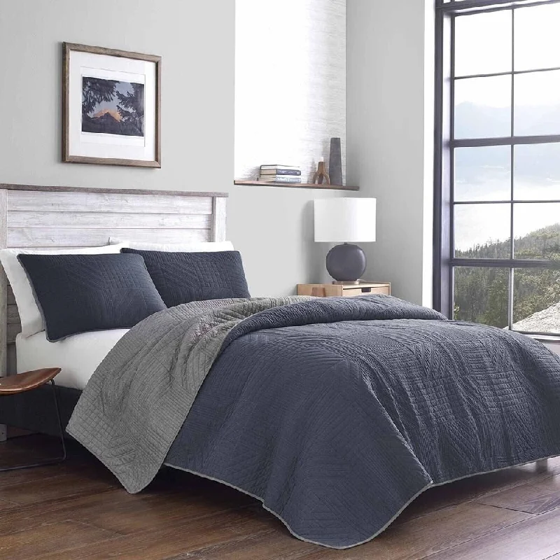 Queen - size blankets for standard - sized bedsQueen - size blankets for standard - sized bedsQueen Size Quilt Set Reversible Bedding with Matching Shams Blue Queen - size blankets for standard - sized bedsQueen - size blankets for standard - sized bedsQueen Size Quilt Set Reversible Bedding with Matching Shams Blue