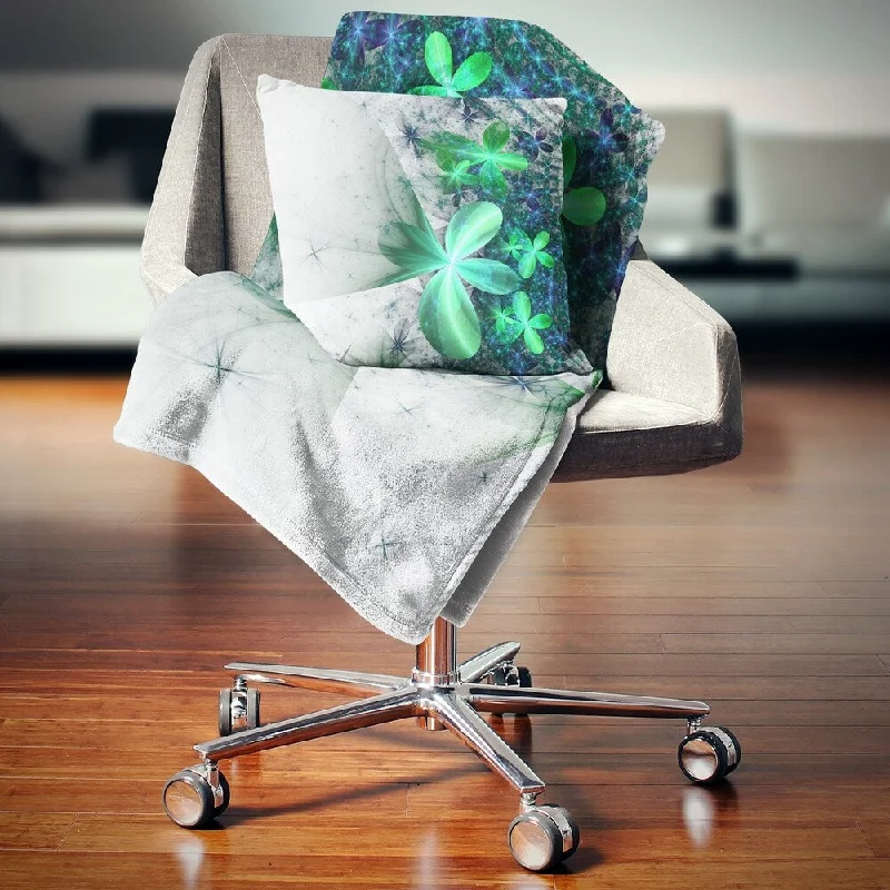 King - size blankets to cover large beds comfortablyKing - size blankets to cover large beds comfortablyDesignart 'Sparkling Green and Blue Fractal Flower' Floral Throw Blanket King - size blankets to cover large beds comfortablyKing - size blankets to cover large beds comfortablyDesignart 'Sparkling Green and Blue Fractal Flower' Floral Throw Blanket