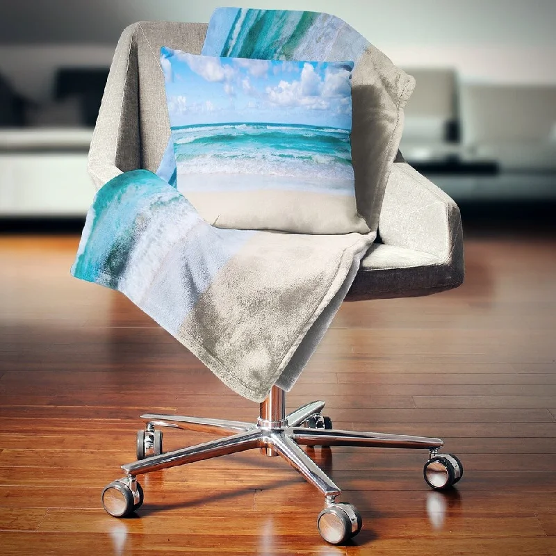 King - size blankets to cover large beds comfortablyKing - size blankets to cover large beds comfortablyDesignart 'Serene Blue Tropical Beach' Seashore Throw Blanket King - size blankets to cover large beds comfortablyKing - size blankets to cover large beds comfortablyDesignart 'Serene Blue Tropical Beach' Seashore Throw Blanket