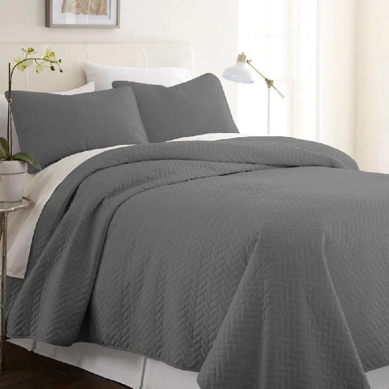 Queen - size blankets for standard - sized bedsQueen - size blankets for standard - sized beds3pc Full/Queen Quilted Coverlet Set Softest Herring Gray Queen - size blankets for standard - sized bedsQueen - size blankets for standard - sized beds3pc Full/Queen Quilted Coverlet Set Softest Herring Gray