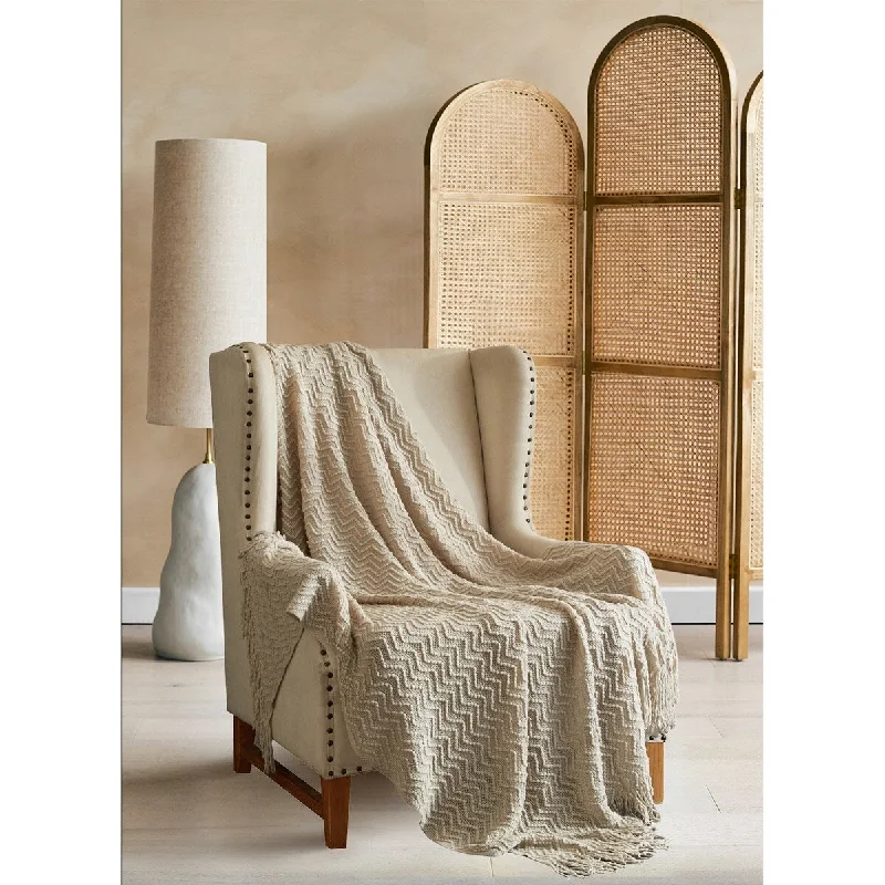 Wool blankets with natural warmth and insulationWool blankets with natural warmth and insulationChic Home Lucas 1 Piece Woven With Tassel Fringe Throw Blanket Wool blankets with natural warmth and insulationWool blankets with natural warmth and insulationChic Home Lucas 1 Piece Woven With Tassel Fringe Throw Blanket