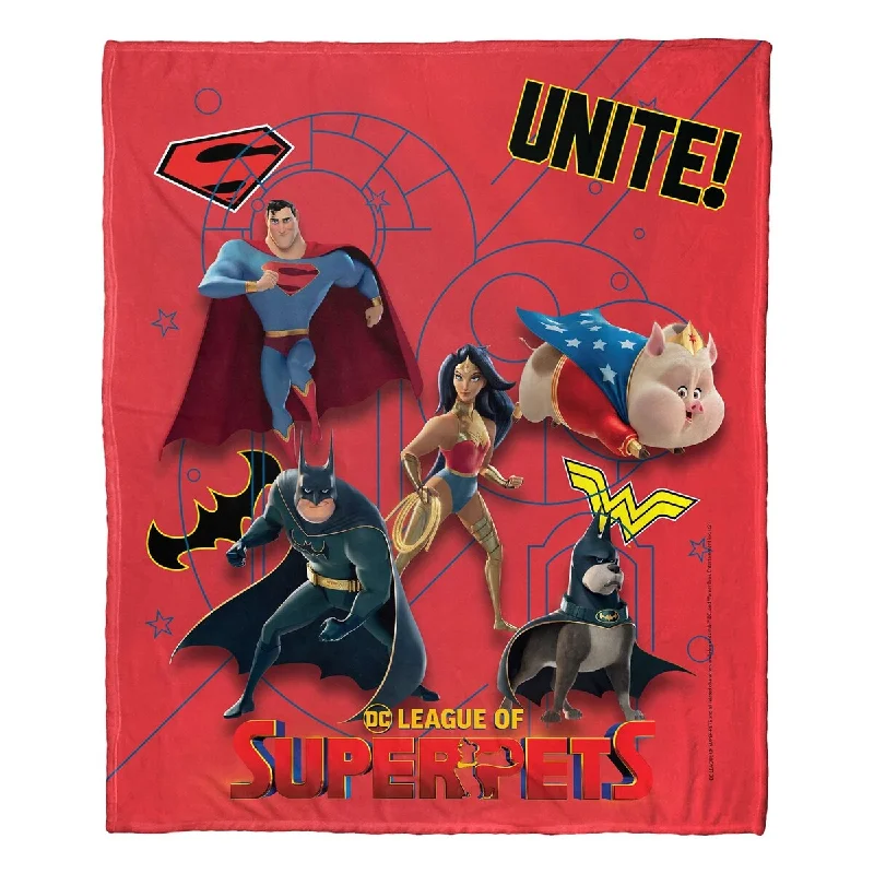 Cashmere blankets for ultimate softness and luxuryCashmere blankets for ultimate softness and luxuryWarner Brothers DC Superpets Super Pet Team Silk Touch Throw Blanket Cashmere blankets for ultimate softness and luxuryCashmere blankets for ultimate softness and luxuryWarner Brothers DC Superpets Super Pet Team Silk Touch Throw Blanket