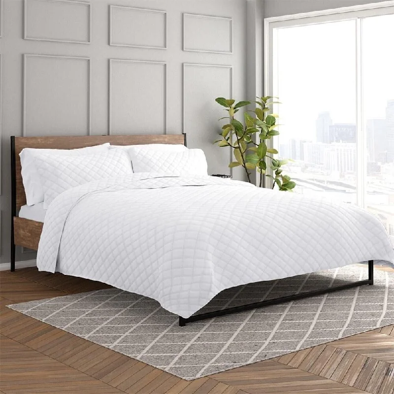 Cashmere blankets for ultimate softness and luxuryCashmere blankets for ultimate softness and luxuryKing/Cal King Lightweight Quilted Coverlet Set Diamond White Cashmere blankets for ultimate softness and luxuryCashmere blankets for ultimate softness and luxuryKing/Cal King Lightweight Quilted Coverlet Set Diamond White