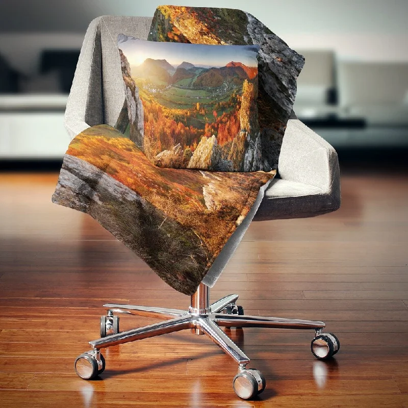 Bamboo fiber blankets with natural antibacterial propertiesBamboo fiber blankets with natural antibacterial propertiesDesignart 'Autumn Mountains Panorama' Photography Throw Blanket Bamboo fiber blankets with natural antibacterial propertiesBamboo fiber blankets with natural antibacterial propertiesDesignart 'Autumn Mountains Panorama' Photography Throw Blanket