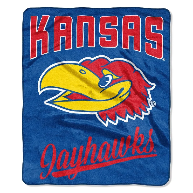 Alpaca wool blankets for a hypoallergenic and warm optionAlpaca wool blankets for a hypoallergenic and warm optionCOL 0705 Kansas Alumni Raschel