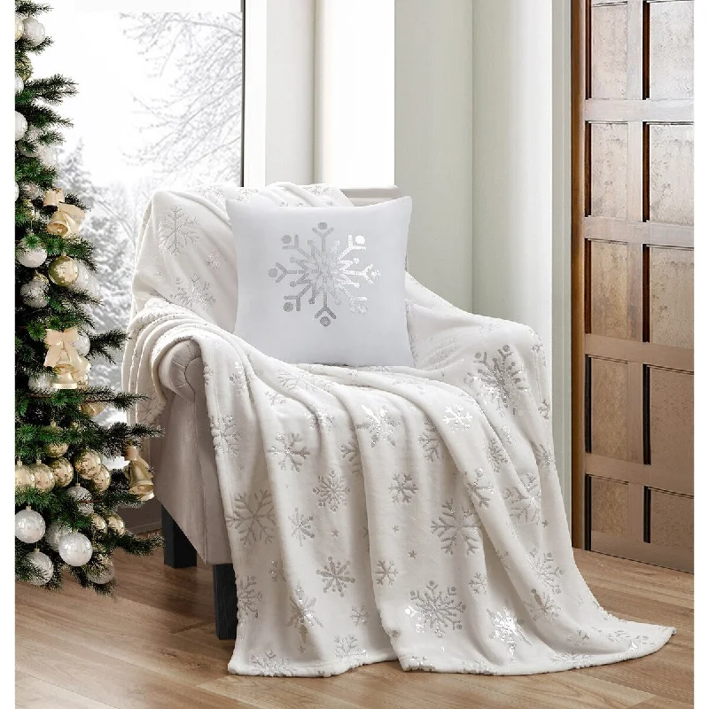 Linen blankets with a rustic and textured lookLinen blankets with a rustic and textured lookSnowflakes Silver Metallic Microplush Throw and Décor Pillow Set Linen blankets with a rustic and textured lookLinen blankets with a rustic and textured lookSnowflakes Silver Metallic Microplush Throw and Décor Pillow Set