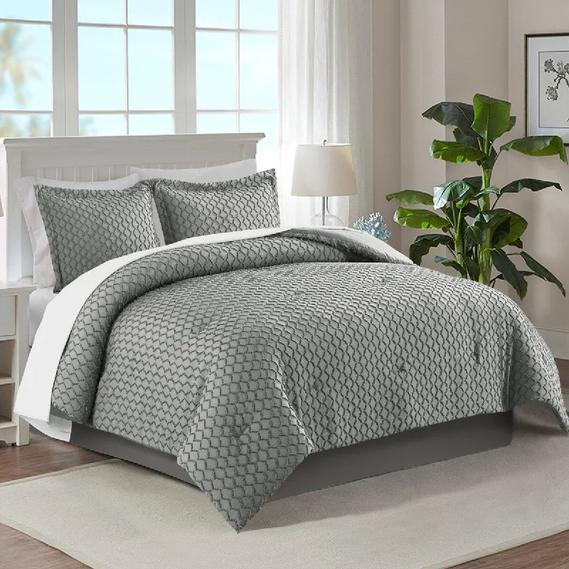 King - size comforters to fit large king - sized beds perfectlyTufts Accent Shabby Chic Comforter Set for All Season