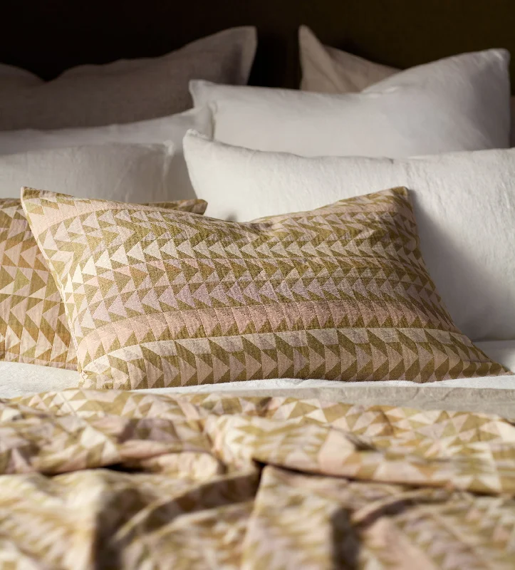 victorian style bedspreads with intricate embroidery for a classic and elegant touchTom 100% Cotton Cushion Cover and Bedspread victorian style bedspreads with intricate embroidery for a classic and elegant touchTom 100% Cotton Cushion Cover and Bedspread