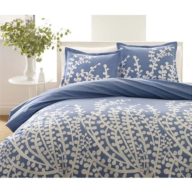 Latex - filled comforters with a bouncy texture and good supportCopper Grove Crocus French Blue 3-piece Comforter Set