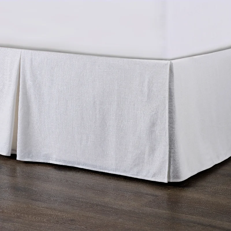 Bed skirts with a retro - style patternHiEnd Accents Hera Tailored Linen Bed Skirt