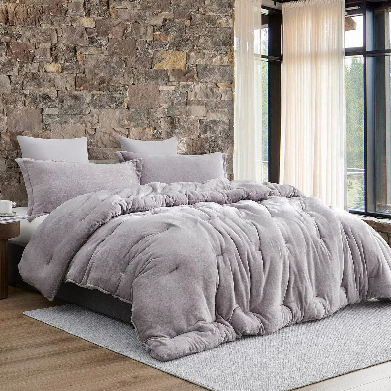 Duck down comforters with a softer feel and good warmth retentionThicker Than Thick - Coma Inducer® Oversized Comforter Set - Standard Plush Filling - Opal Gray Duck down comforters with a softer feel and good warmth retentionThicker Than Thick - Coma Inducer® Oversized Comforter Set - Standard Plush Filling - Opal Gray