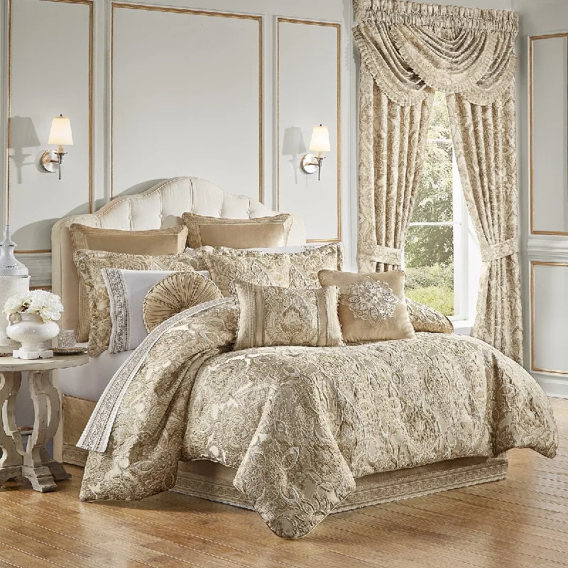 Cotton - filled comforters for a breathable and natural sleep experienceJ. Queen New York Sandstone Comforter Set Cotton - filled comforters for a breathable and natural sleep experienceJ. Queen New York Sandstone Comforter Set