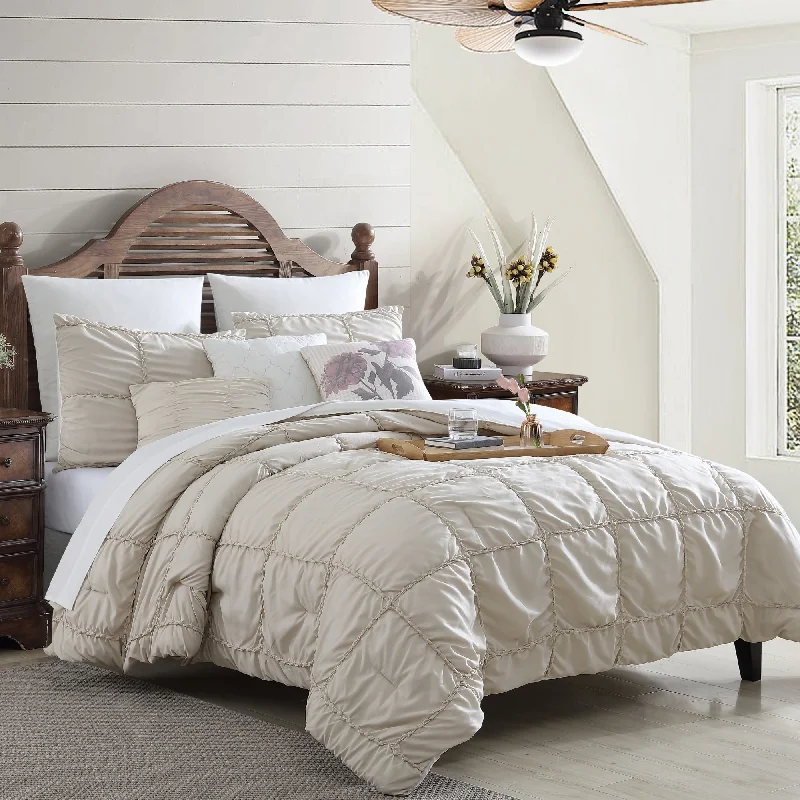 Bamboo - fiber - filled comforters with antibacterial and breathable qualitiesModern Threads Janna Technique 8 Piece Comforter Set