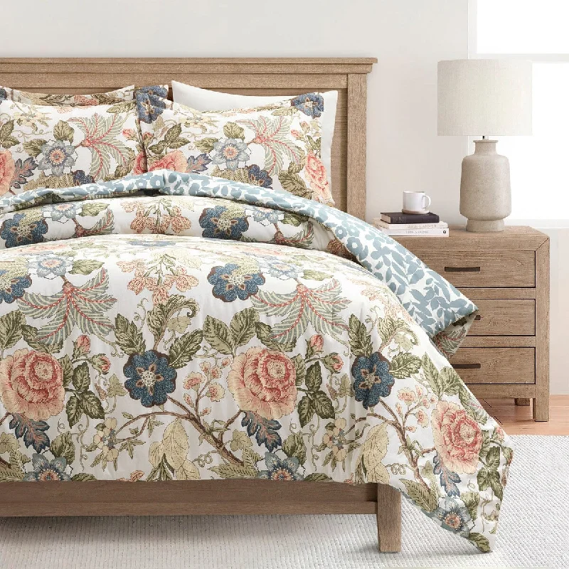 Microfiber - filled comforters that are lightweight and easy to care forLush Decor Sydney Reversible 3-Piece Comforter Set Microfiber - filled comforters that are lightweight and easy to care forLush Decor Sydney Reversible 3-Piece Comforter Set