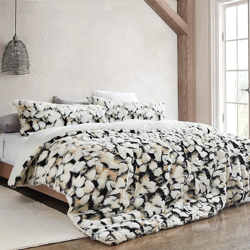 King - size comforters to fit large king - sized beds perfectlyThat's What an Ocelot's Tummy Looks Like - Coma Inducer® Oversized Comforter Set with White Reverse