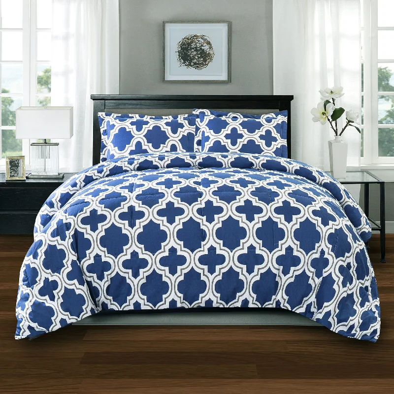 Queen - size comforters for standard queen - sized mattressesSuperior All Season Down Alternative Trellis Comforter Set Queen - size comforters for standard queen - sized mattressesSuperior All Season Down Alternative Trellis Comforter Set
