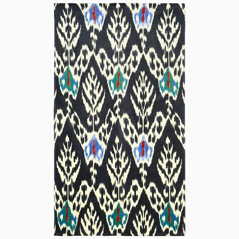 Adjustable Pillows for Customized ComfortUmida Ikat Black Beach Towel