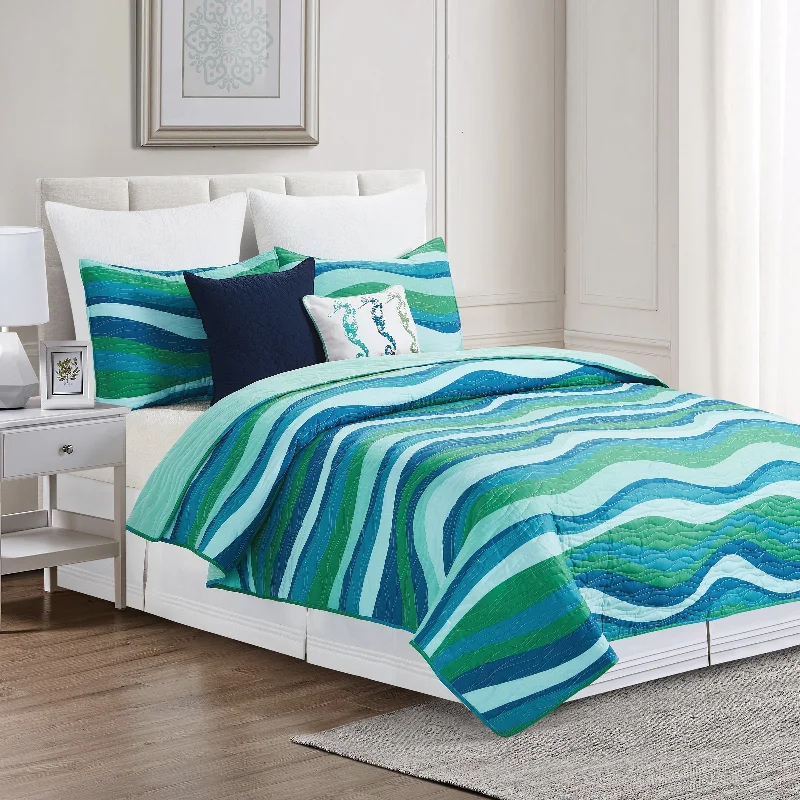 Wool - filled comforters with natural moisture - wicking and temperature - regulating featuresDeep Blue Sea Waves King 3 Piece Quilt Set with 2 Shams Reversible Microfiber Summer Beach Ocean Coastal Bedspread Coverlet