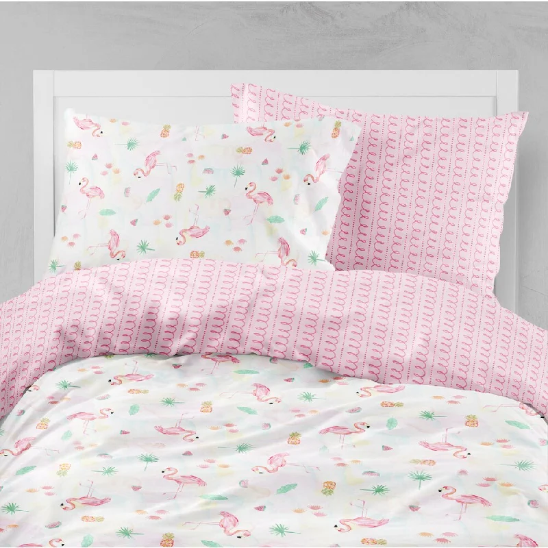 Feather Pillows for a Luxurious SleepOliver Gal Signature Collection Aloha Duvet