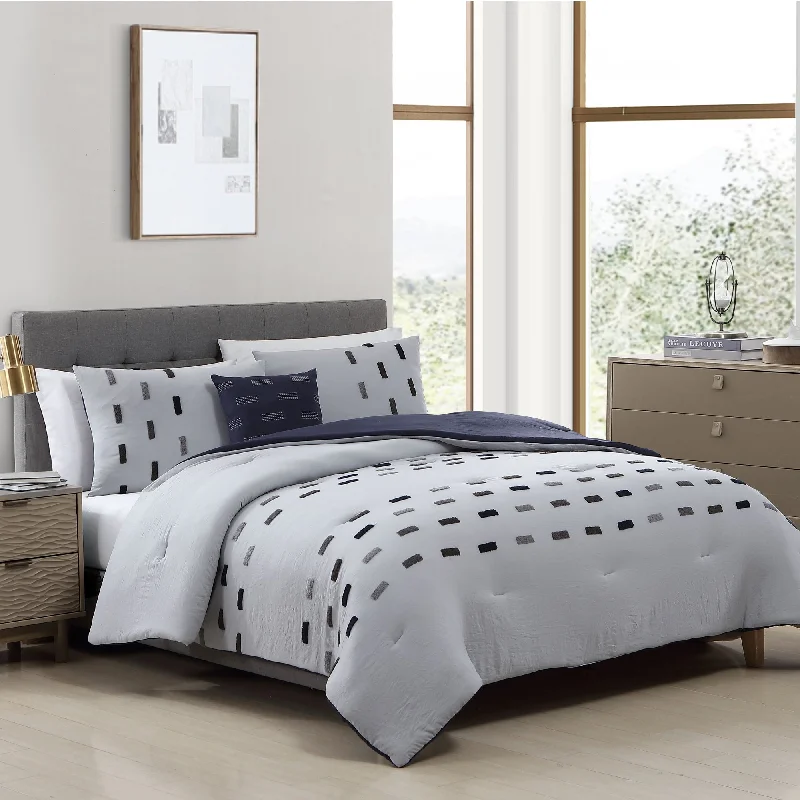 Goose down comforters known for their superior quality and insulationModern Threads English Laundry Drew 4-Piece Embellished Comforter Set Goose down comforters known for their superior quality and insulationModern Threads English Laundry Drew 4-Piece Embellished Comforter Set