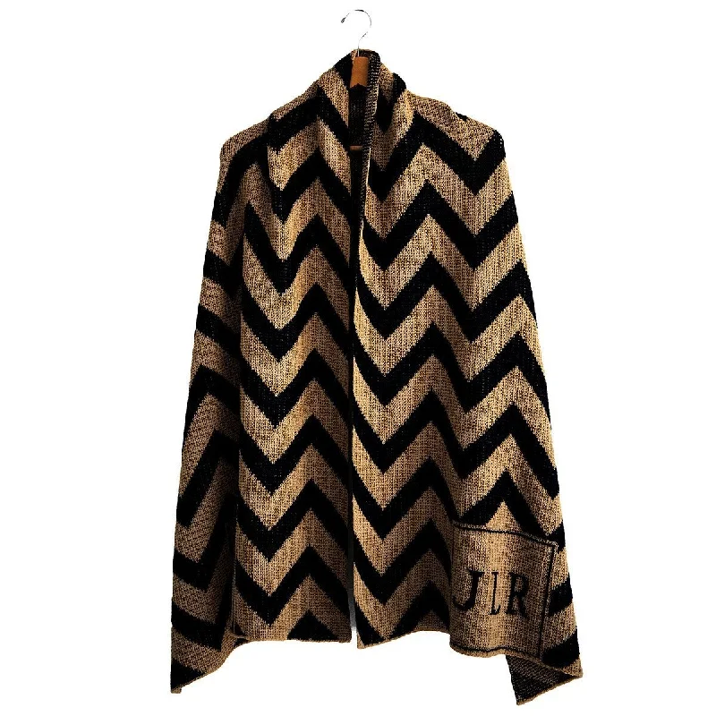 Hybrid mattresses combining foam and innerspring technologyChevron & Initials Wrap