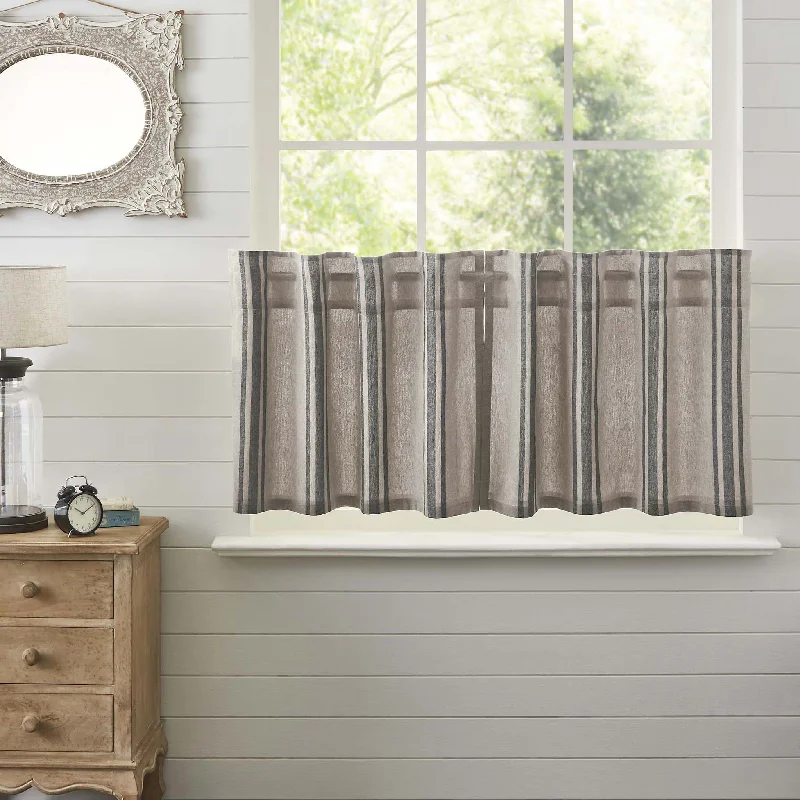 Bed skirts with a herringbone pattern for a sophisticated lookGrain Sack Charcoal Tier Set of 2 L24xW36 Bed skirts with a herringbone pattern for a sophisticated lookGrain Sack Charcoal Tier Set of 2 L24xW36