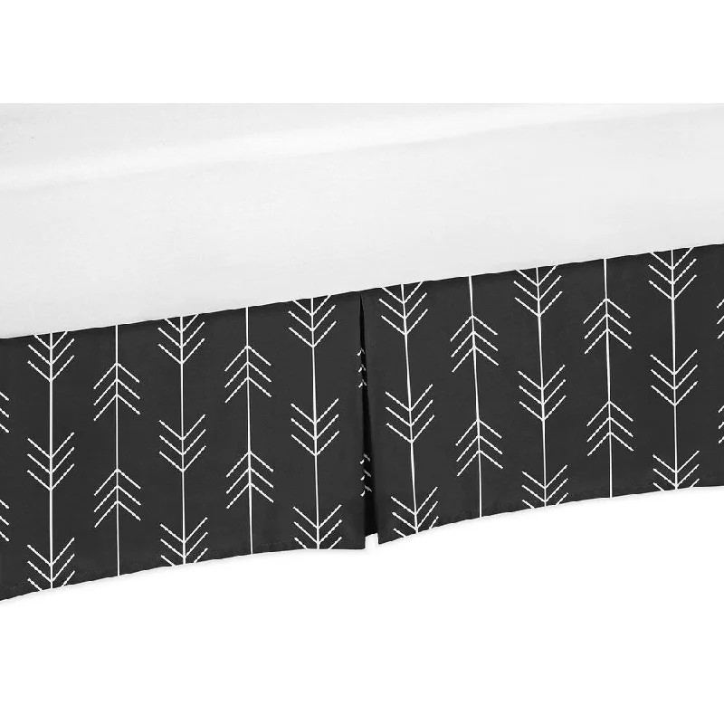 Floral - printed bed skirts for a feminine touchSweet Jojo Designs Black and White Woodland Arrow Toddler Bed Skirt Floral - printed bed skirts for a feminine touchSweet Jojo Designs Black and White Woodland Arrow Toddler Bed Skirt