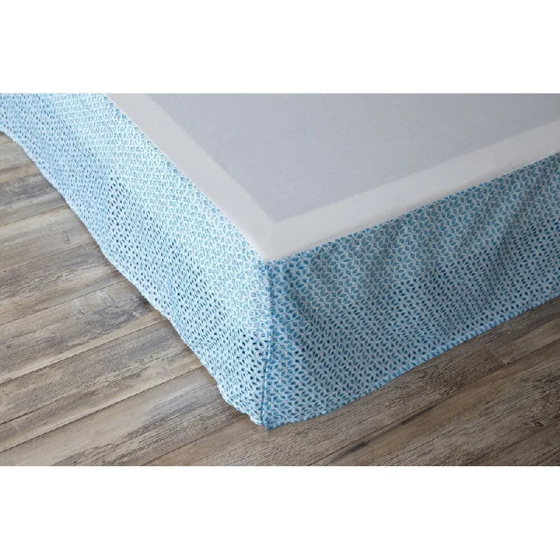 Bed skirts with a geometric print for a modern aestheticPorch & Den Eleanor Queen-size Blue Eyelet Bed Skirt Bed skirts with a geometric print for a modern aestheticPorch & Den Eleanor Queen-size Blue Eyelet Bed Skirt