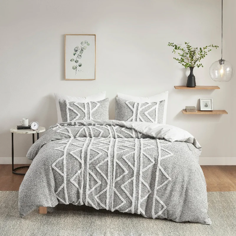 Bamboo - fiber - filled comforters with antibacterial and breathable qualitiesINK+IVY Hayes Gray Chenille Cotton Comforter Set
