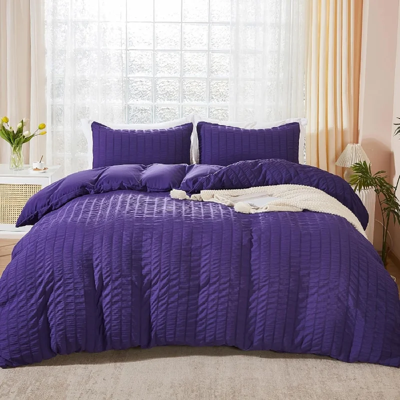 Wool - filled comforters with natural moisture - wicking and temperature - regulating featuresSeersucker Duvet Cover Set California King, 3 Pieces (1 Duvet Cover 2 Pillow Cases) Wool - filled comforters with natural moisture - wicking and temperature - regulating featuresSeersucker Duvet Cover Set California King, 3 Pieces (1 Duvet Cover 2 Pillow Cases)