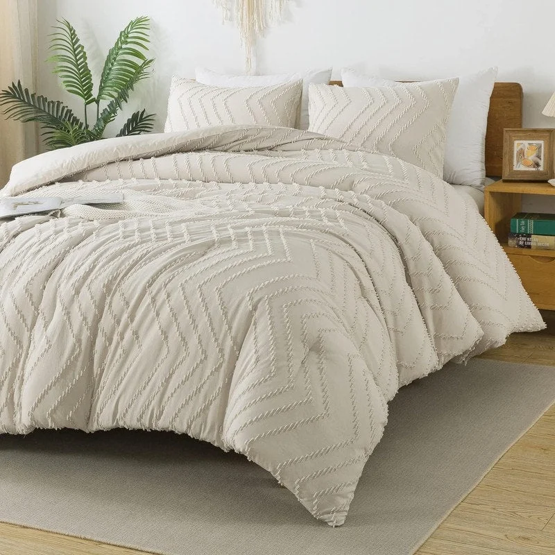 Microfiber - filled comforters that are lightweight and easy to care for3 Pieces Chevron Tufted Vintage Comforter Sets Microfiber - filled comforters that are lightweight and easy to care for3 Pieces Chevron Tufted Vintage Comforter Sets