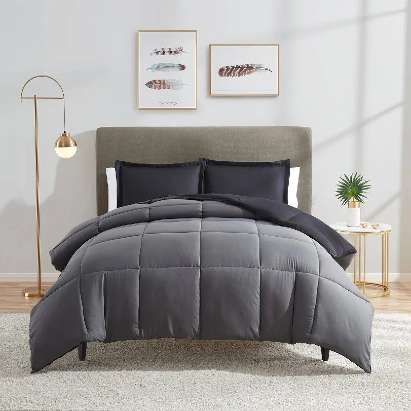 Full - size comforters suitable for full - sized beds in guest rooms or small bedroomsNestl All Season Down Alternative Reversible Comforter Set