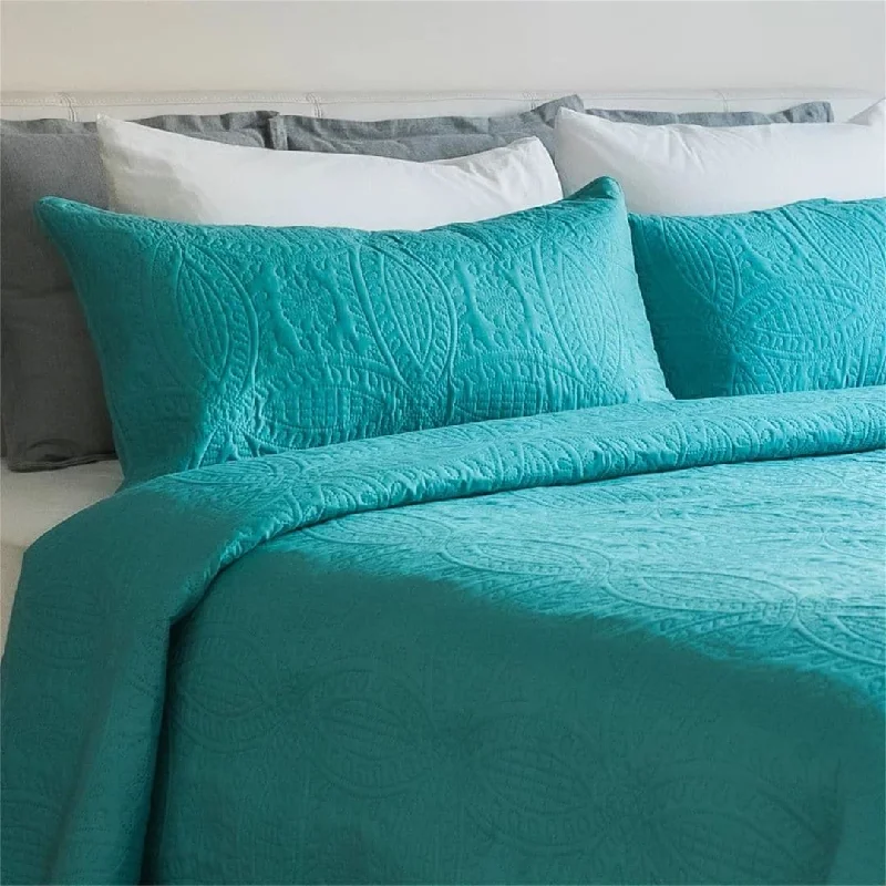 Synthetic - filled comforters like polyester for affordability and hypoallergenic propertiesBedding 3-Piece Quilt Set (Queen/Full, Blue Ocean Teal) Synthetic - filled comforters like polyester for affordability and hypoallergenic propertiesBedding 3-Piece Quilt Set (Queen/Full, Blue Ocean Teal)
