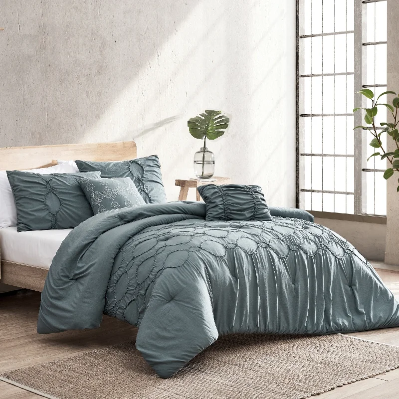 Down - filled comforters for supreme warmth and lightnessModern Threads Margo 5-Piece Comforter Set Down - filled comforters for supreme warmth and lightnessModern Threads Margo 5-Piece Comforter Set