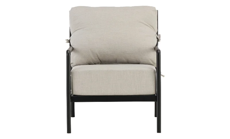 Latex mattresses with natural bounce and breathabilityCedar Club Chair