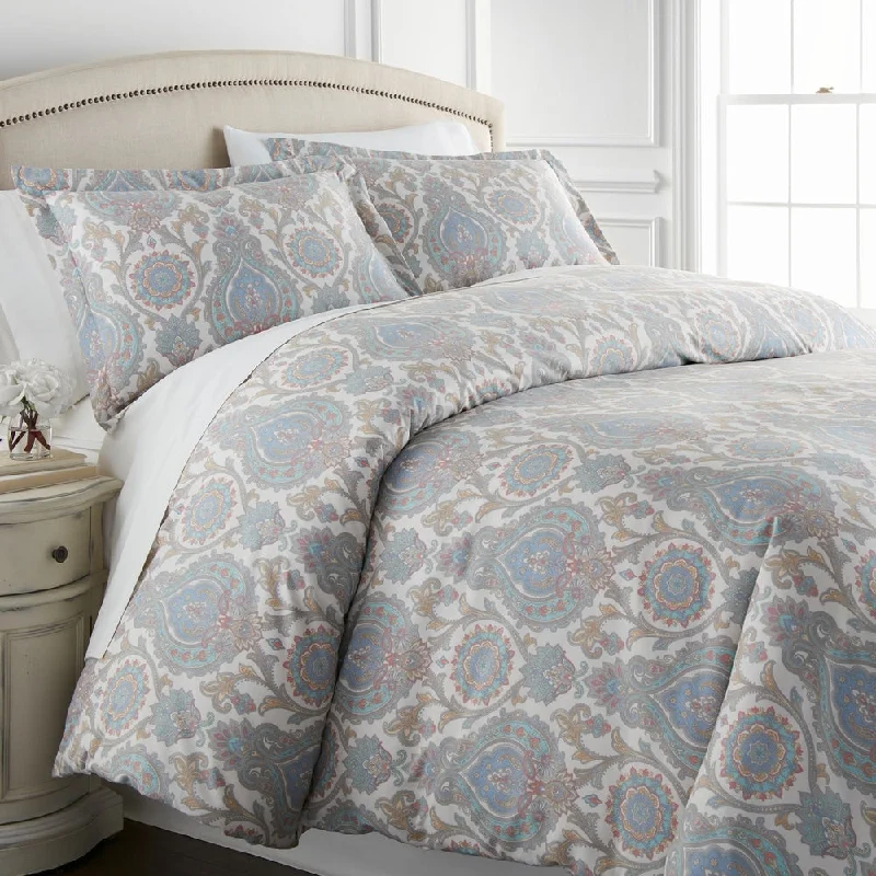 Down - filled comforters for supreme warmth and lightnessBoho Paisley Comforter and Sham Set