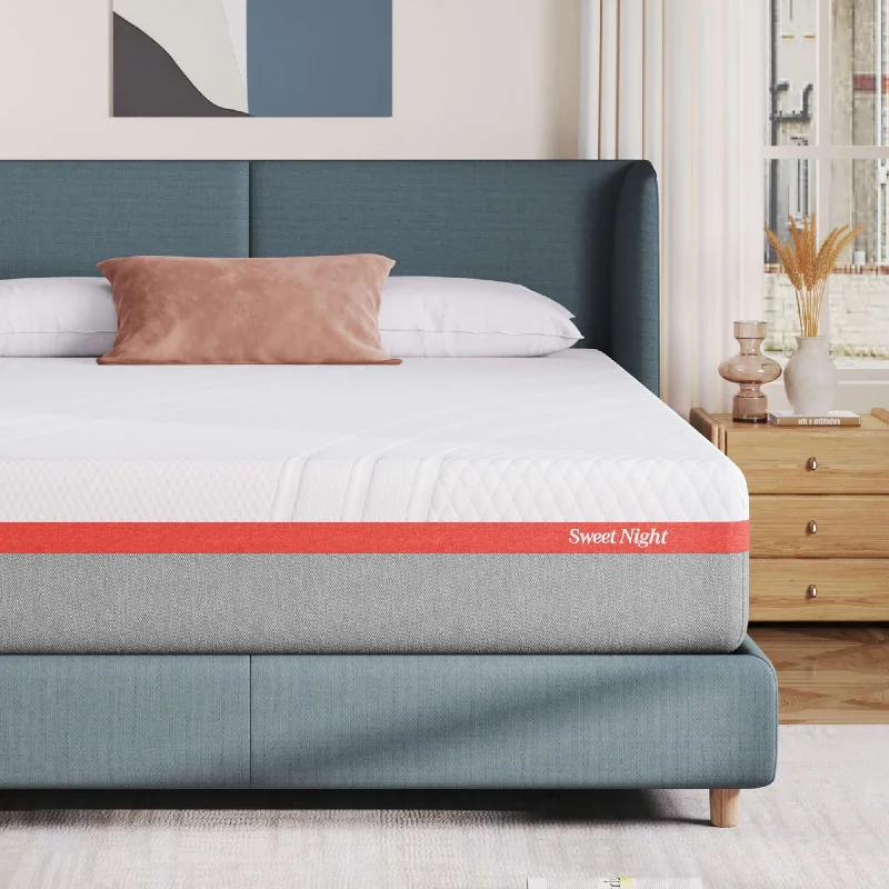 Innerspring mattresses with coil counts for supportClarity Gel Memory Foam Mattress