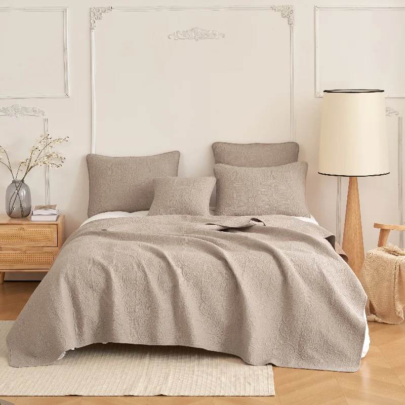 southwestern style bedspreads with native american patterns for a cultural touchDaDa Bedding Neutral Taupe Beige Sandy Elegant Matelasse Cotton Quilted Bedspread Set (JHW-585) southwestern style bedspreads with native american patterns for a cultural touchDaDa Bedding Neutral Taupe Beige Sandy Elegant Matelasse Cotton Quilted Bedspread Set (JHW-585)