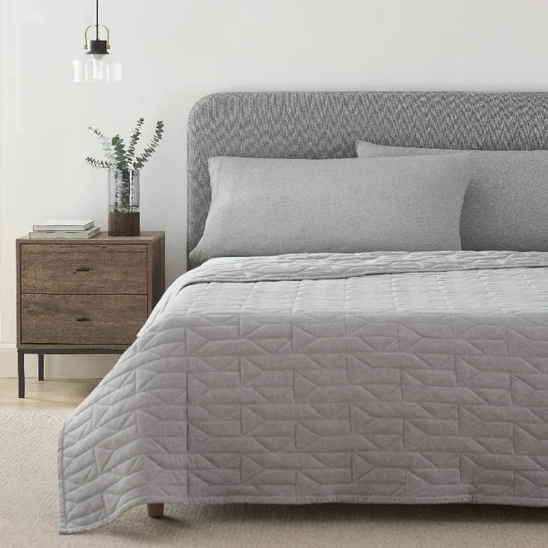 silk bedspreads with a luxurious and smooth textureJersey Comforter - Light Grey