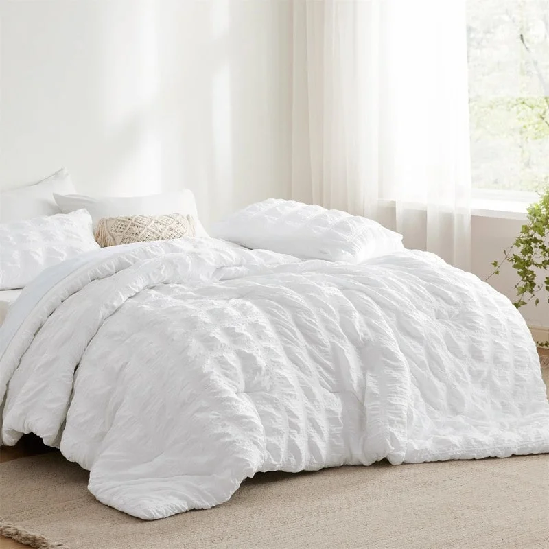 Duck down comforters with a softer feel and good warmth retentionComforter Set 7 Pieces Plaid Seersucker Bedding Set Duck down comforters with a softer feel and good warmth retentionComforter Set 7 Pieces Plaid Seersucker Bedding Set