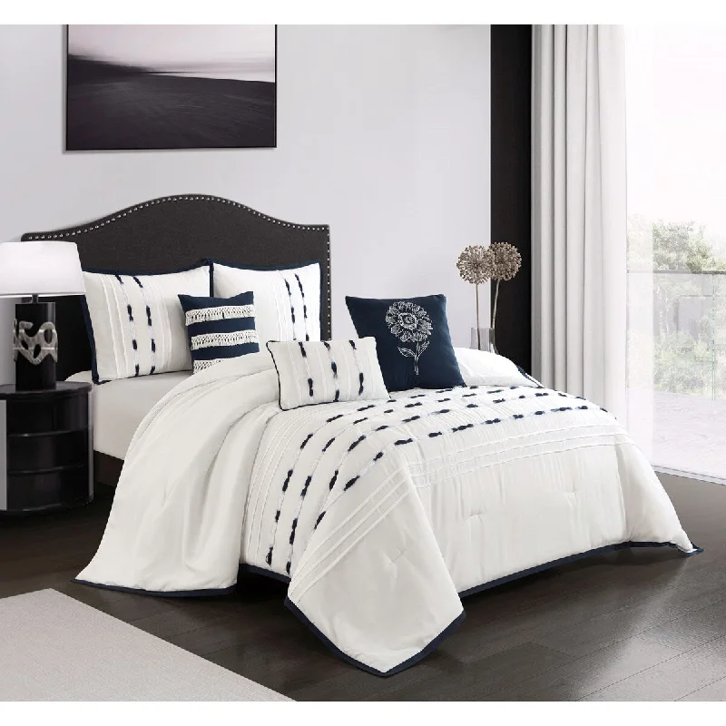 Goose down comforters known for their superior quality and insulationNanshing Beatrice 6-Piece Modern Minimalist Comforter Set Goose down comforters known for their superior quality and insulationNanshing Beatrice 6-Piece Modern Minimalist Comforter Set