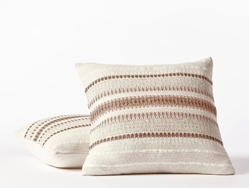 Travel Pillows for Long JourneysLost Coast Decorative Organic Pillow Cover - Renewed Travel Pillows for Long JourneysLost Coast Decorative Organic Pillow Cover - Renewed