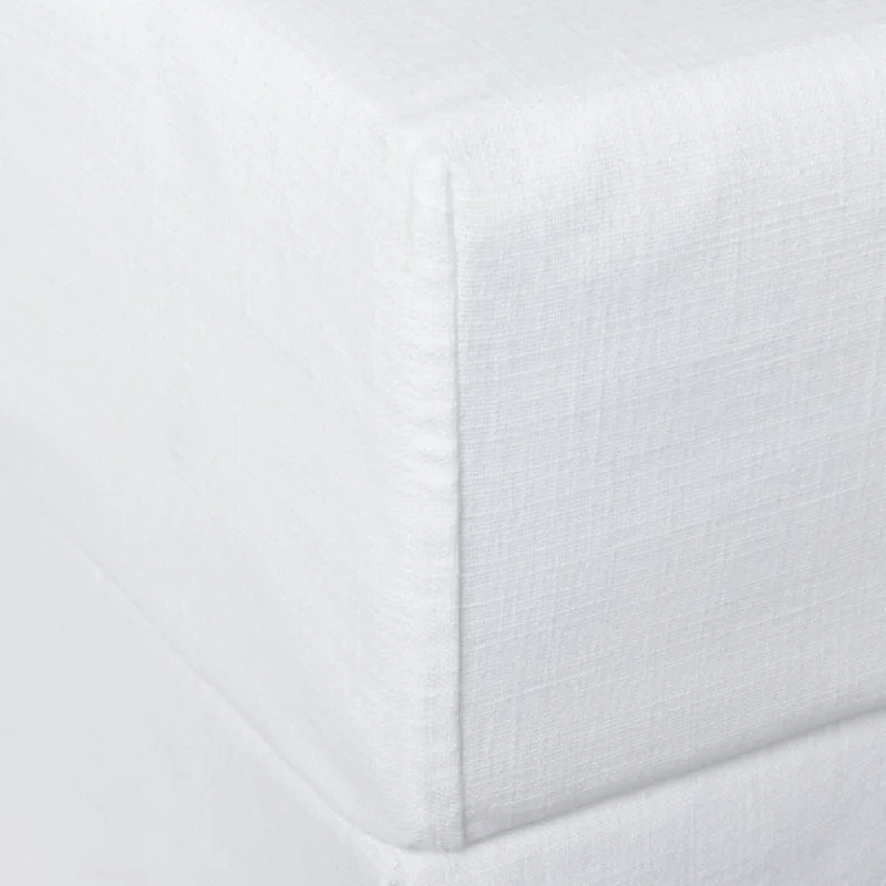 Bed skirts with a soft fleece lining for added comfortBox Spring Cover, Pure, White, Twin X Long Bed skirts with a soft fleece lining for added comfortBox Spring Cover, Pure, White, Twin X Long